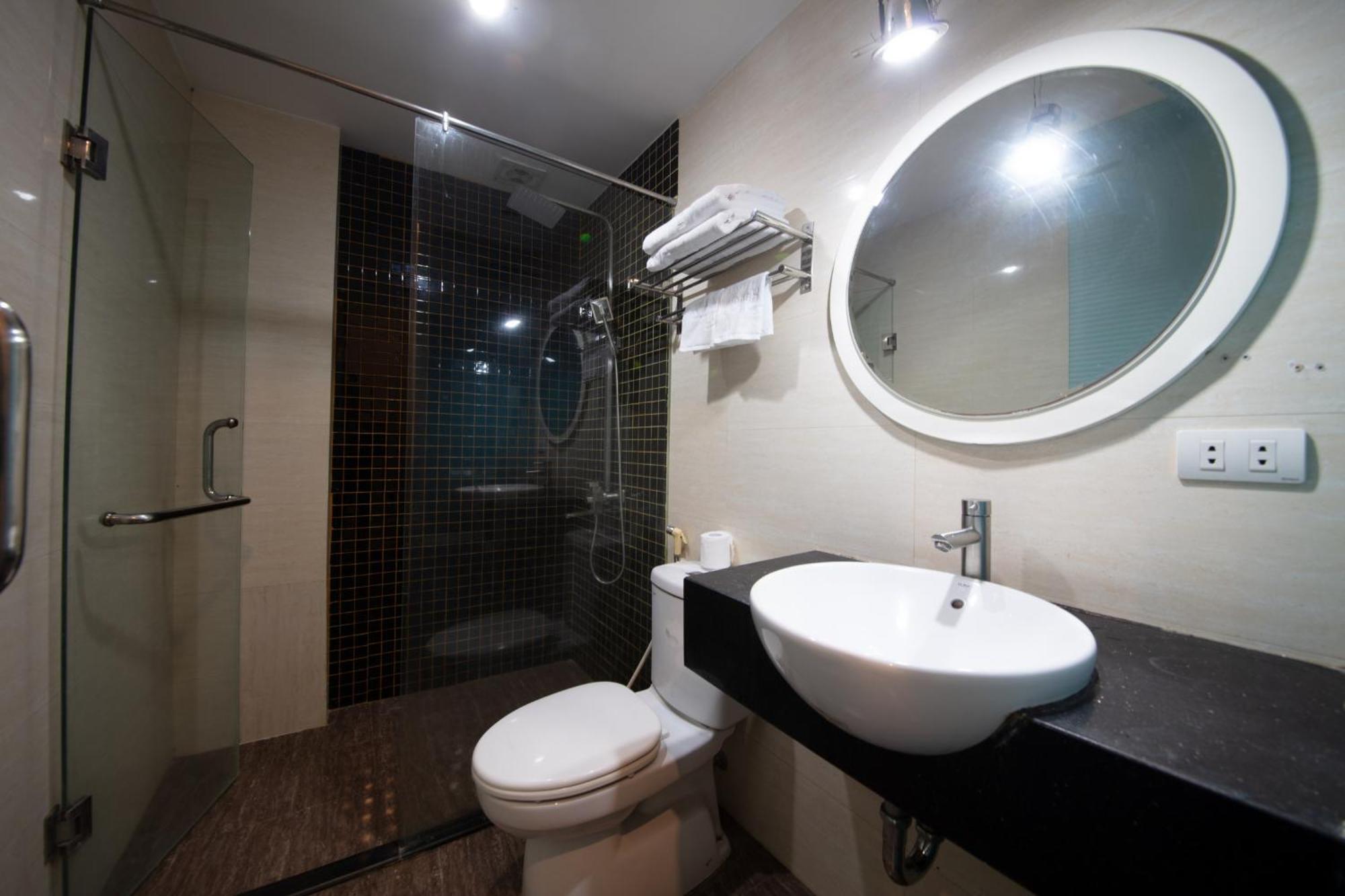Omina Hanoi Hotel & Travel Ngoại thất bức ảnh